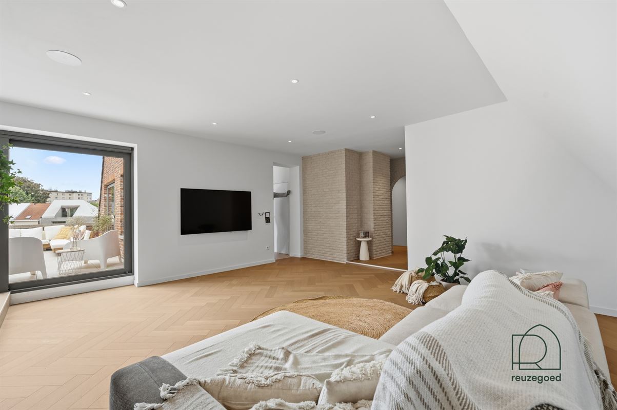 Uniek gerenoveerde penthouse (3 slaapkamers) met riant terras en prachtig zicht over Mechelen