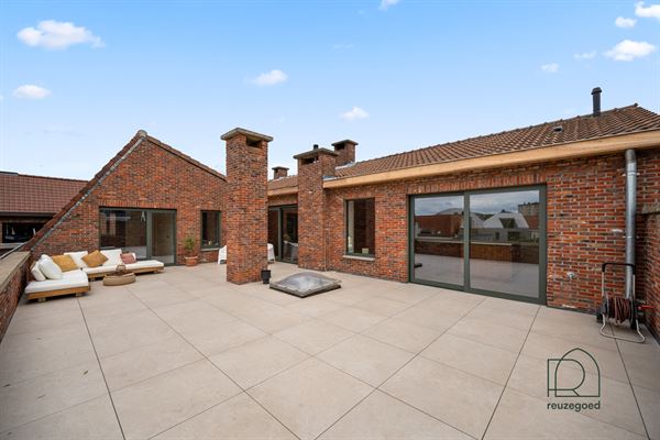 Uniek gerenoveerde penthouse (3 slaapkamers) met riant terras en prachtig zicht over Mechelen
