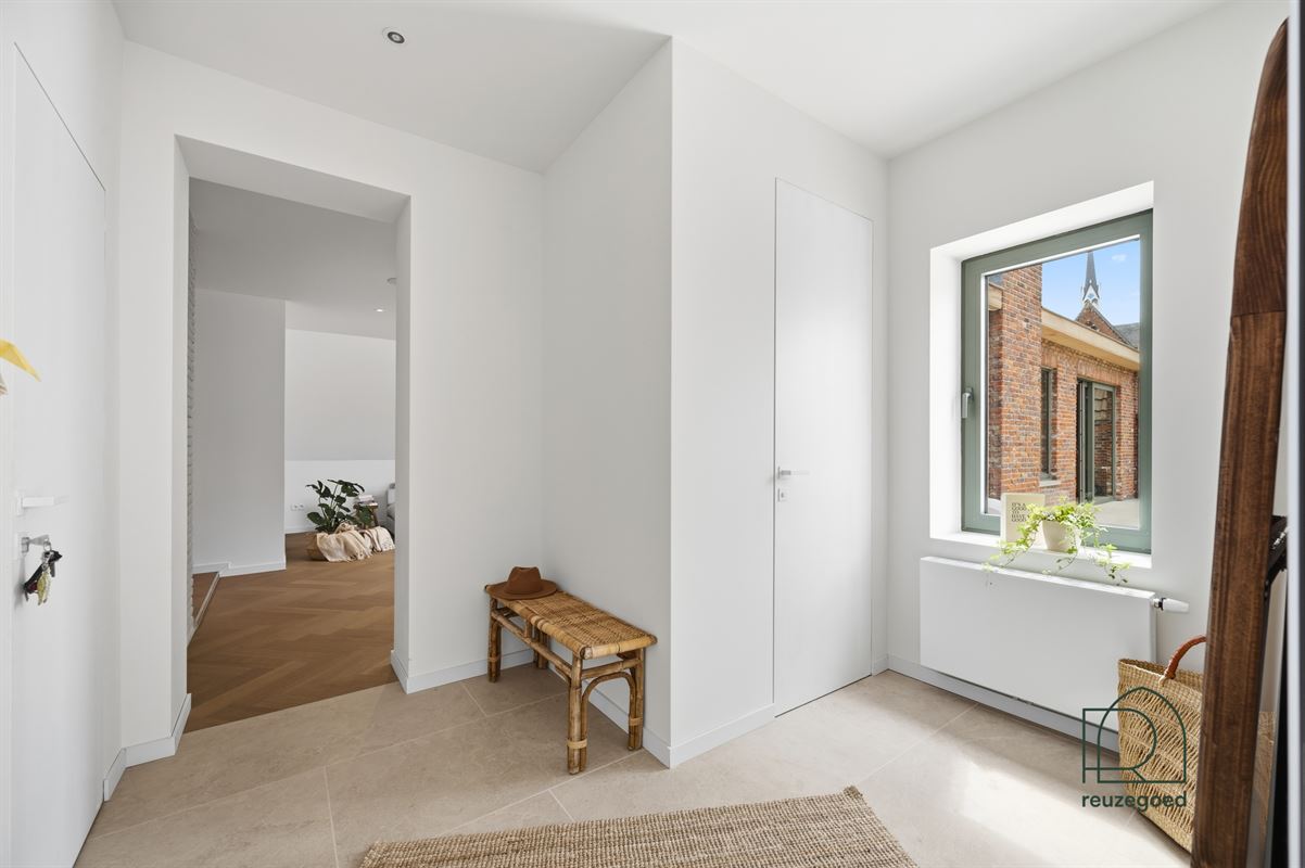 Uniek gerenoveerde penthouse (3 slaapkamers) met riant terras en prachtig zicht over Mechelen
