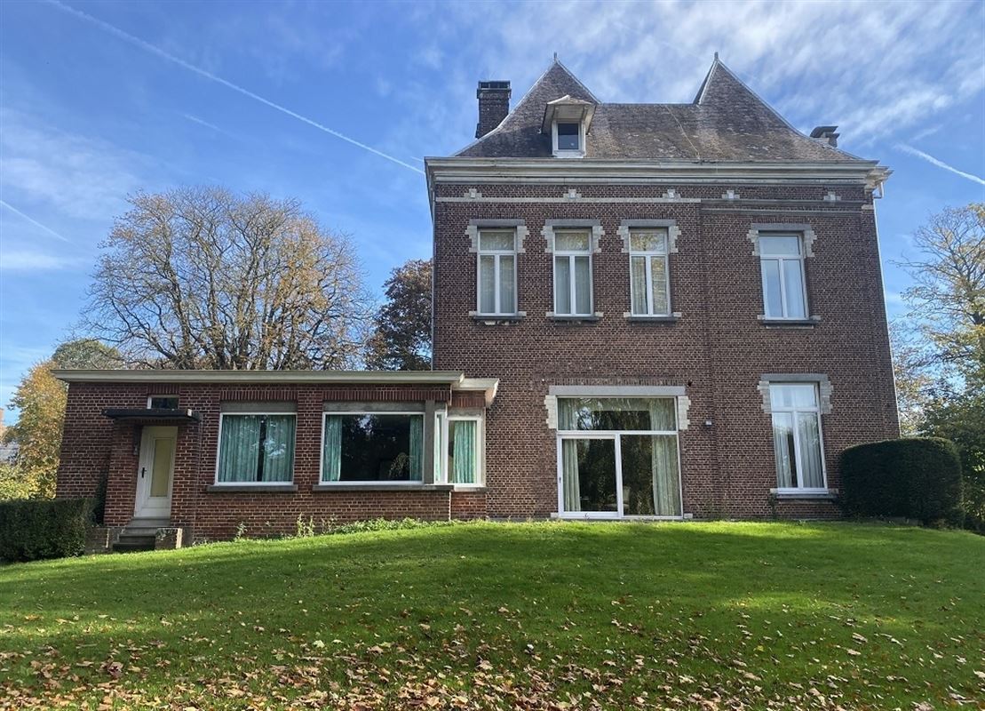 OPTION - RARE : Propriété exceptionnelle au cœur de Gembloux