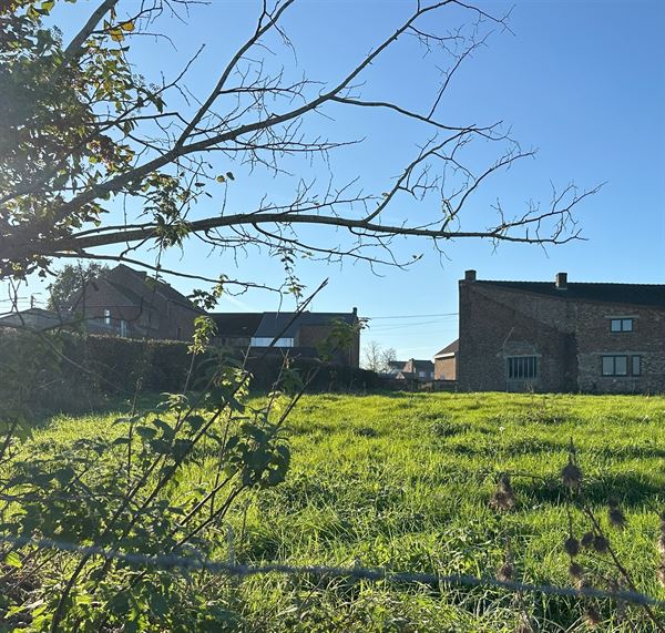 Très belle parcelle de terrain orientée Ouest