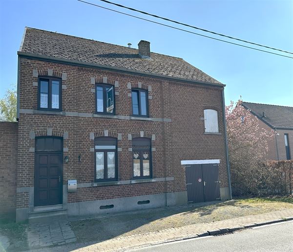 SOUS OPTION - Jolie maison villageoise 