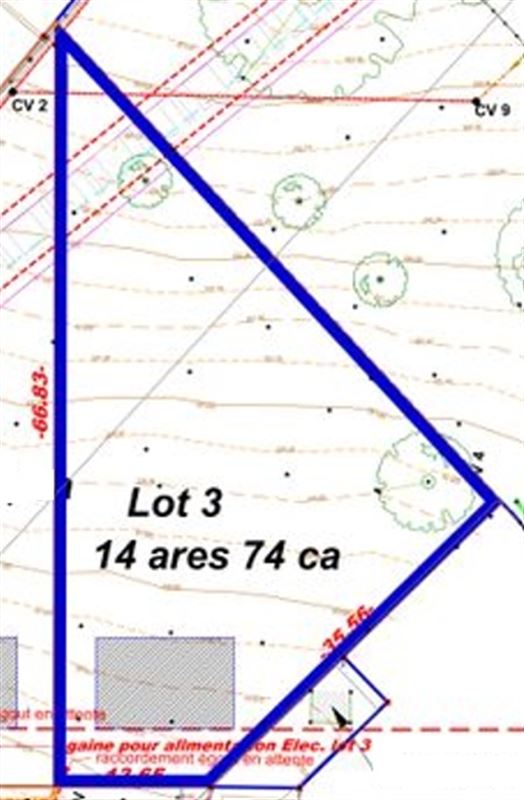Très beau terrain à deux pas de toutes facilités