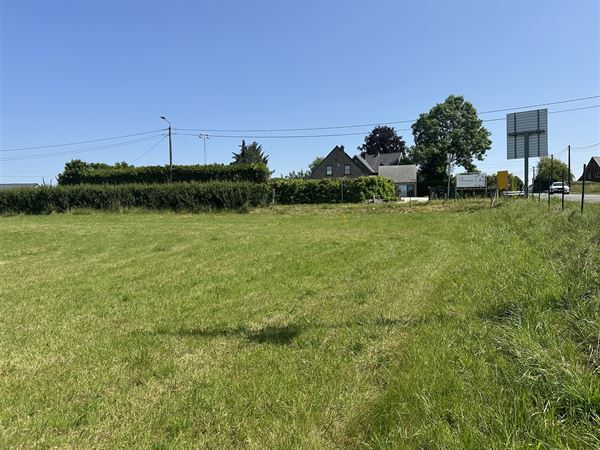 Très beau terrain