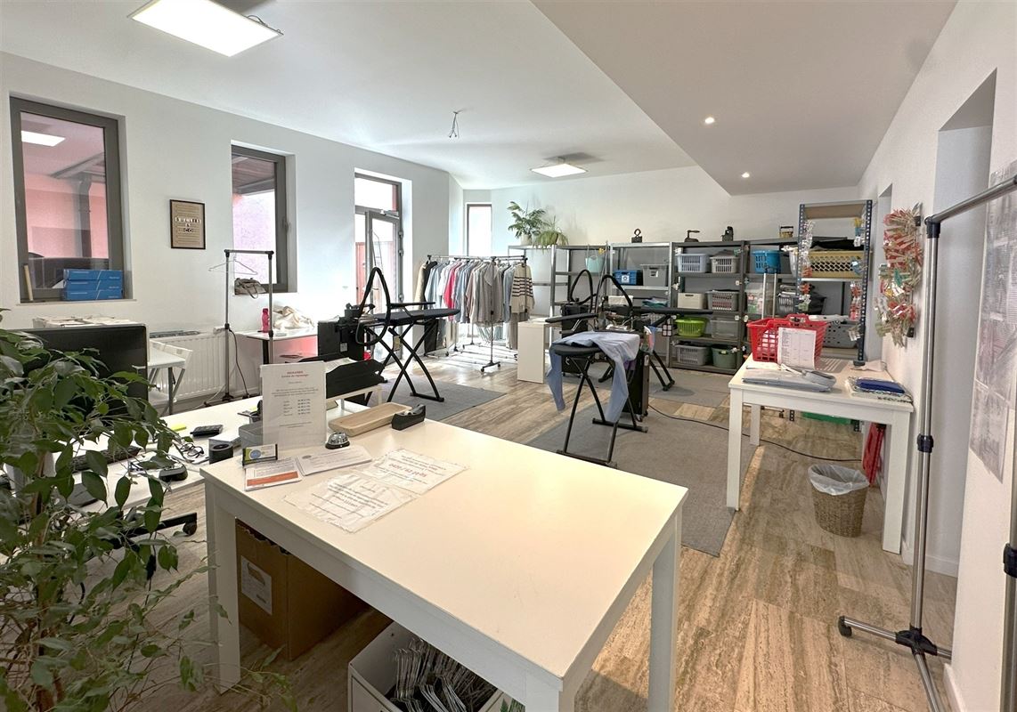Surface commerciale en plein coeur de Mont-Saint-Guibert