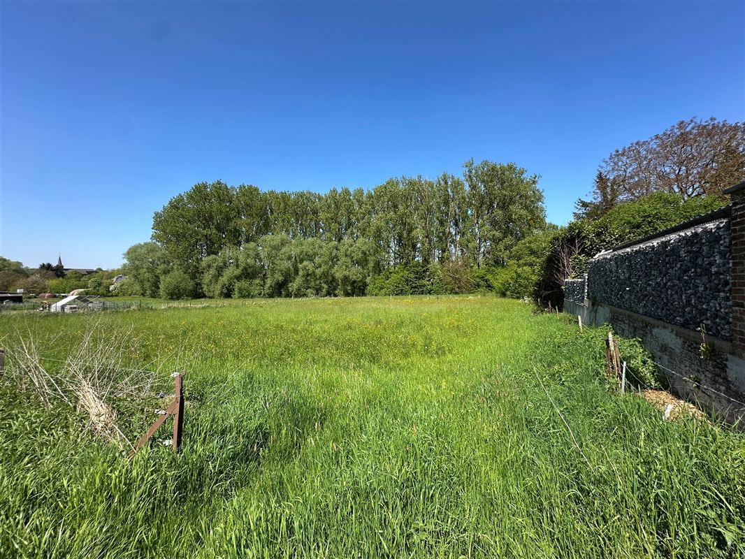 Très beau terrain à développer