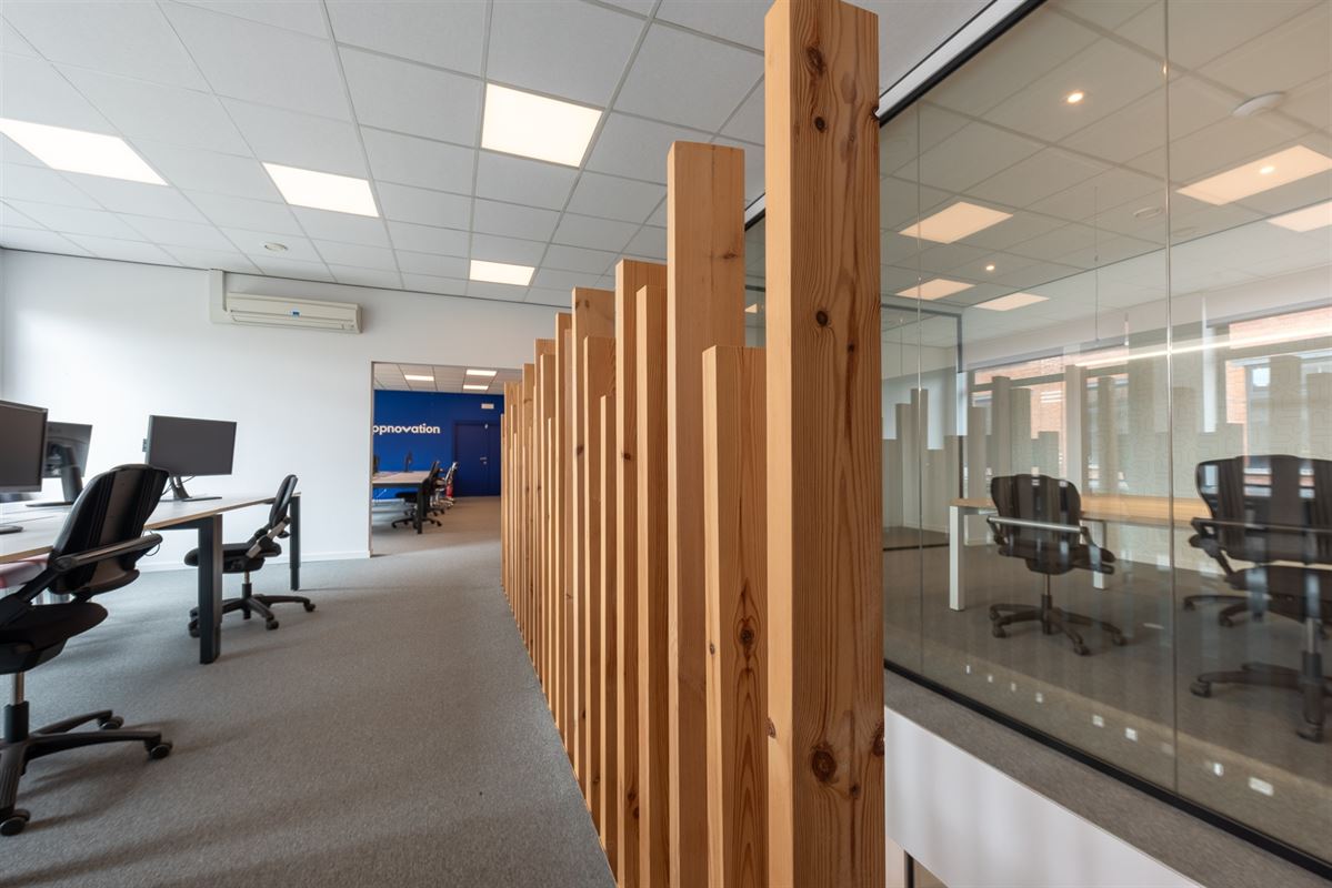 Bureaux spacieux de 420m² avec une situation calme et centrale à Gand