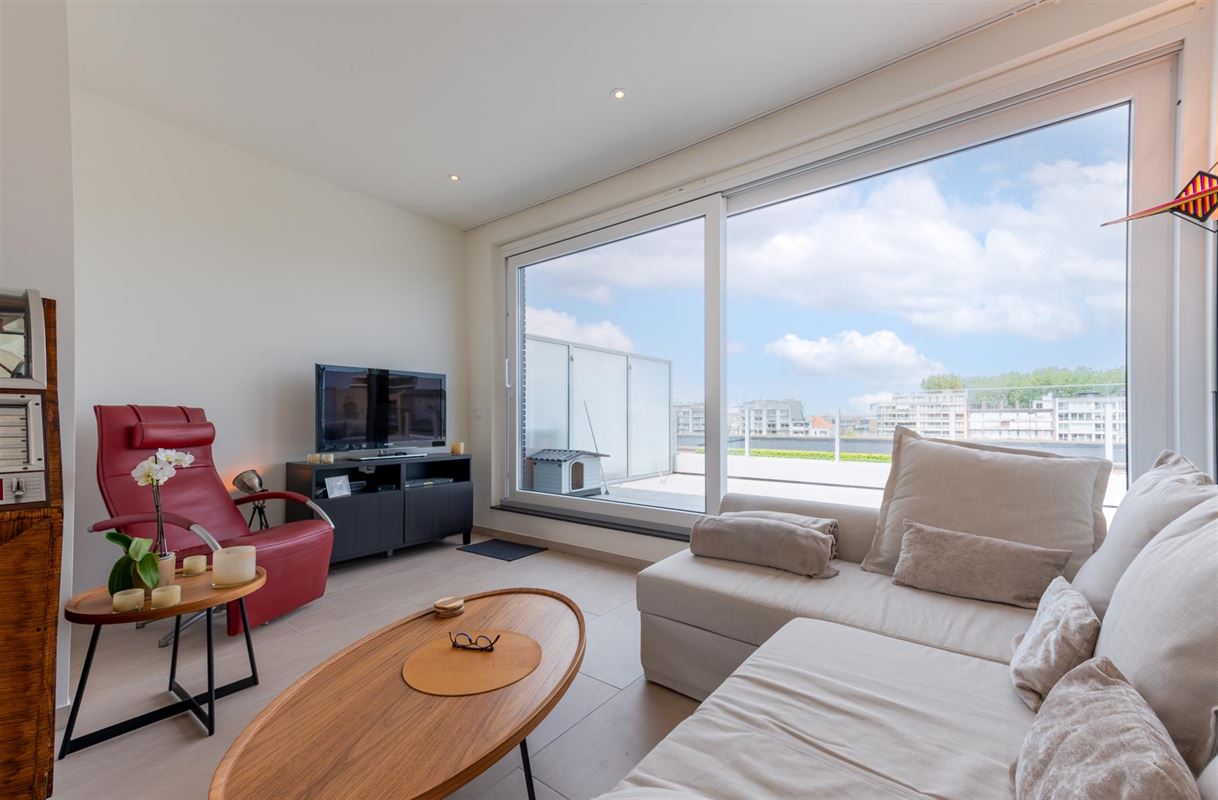 Penthouse met ruime zonnige terrassen