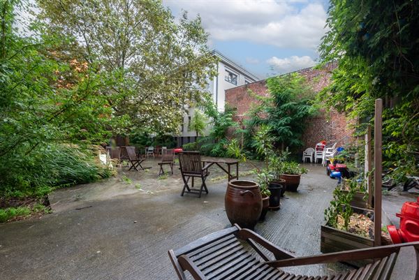 Prachtige ruime industriële loft 120m² met 2 slaapkamers