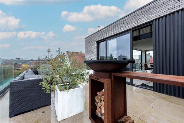 Exclusieve penthouse met riante terrassen
