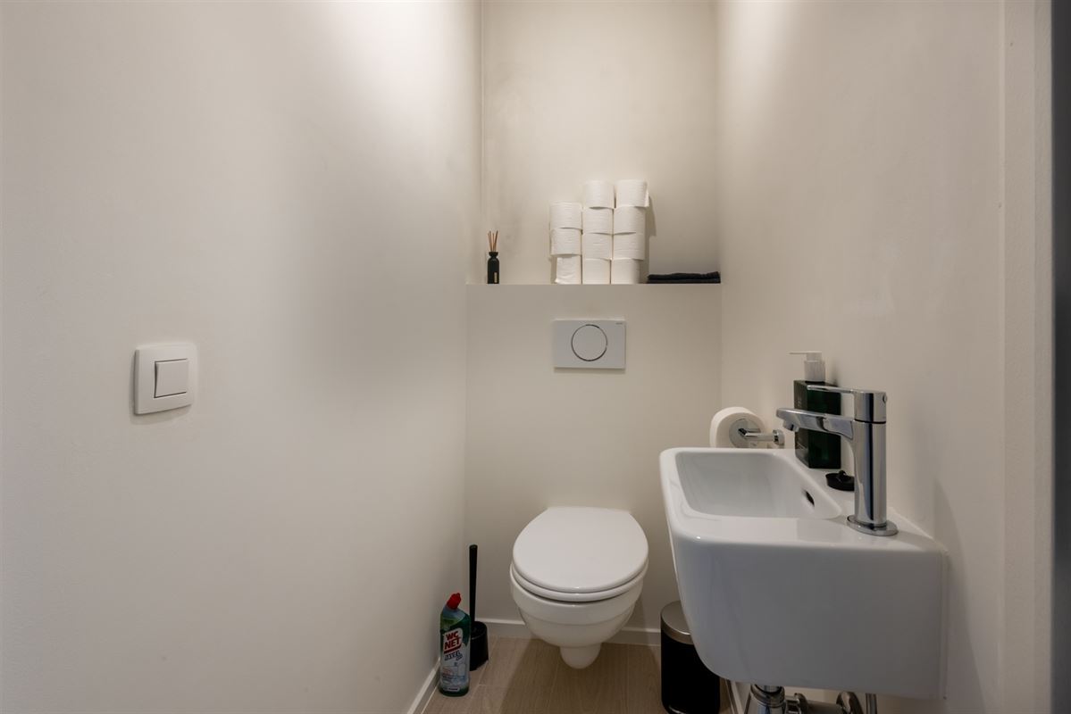 Ground floor apartment with 2 bedrooms and terrace