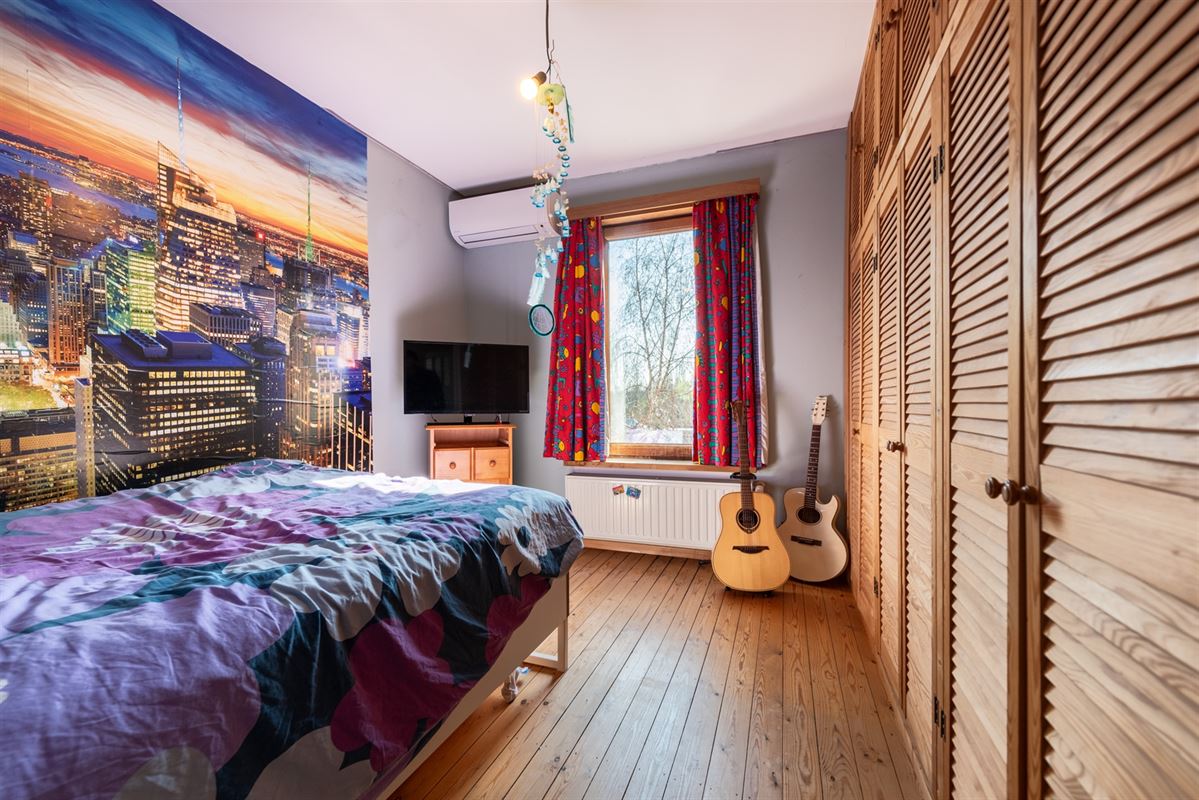 Ruime openbebouwing met uitstekende ligging