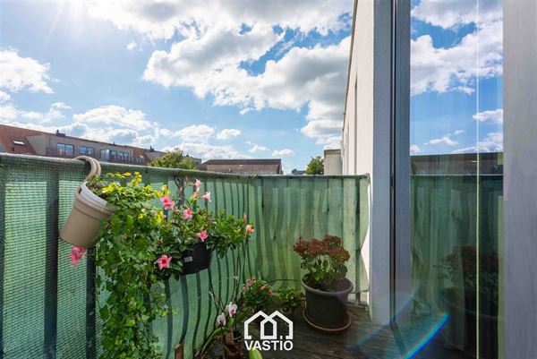 Ruime assistentieflat met 2 kamers