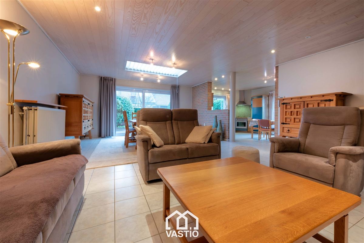 Instapklare woning met 4 slaapkamers in rustige buurt