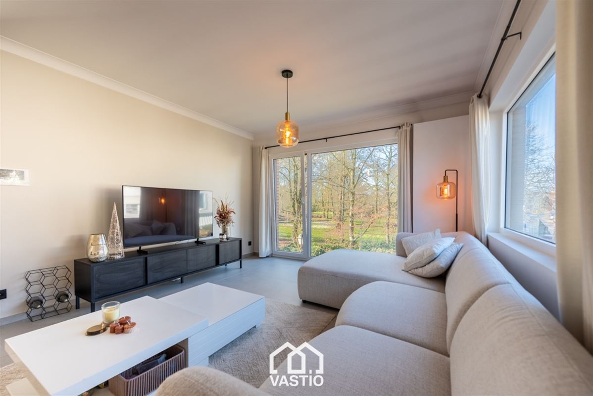 Bel-etage met parkzicht, 3 slpks