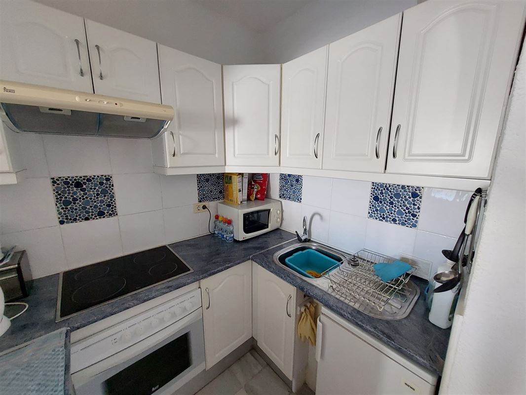 Zonnig appartement in Club Atlantis met zeezicht & zwembad