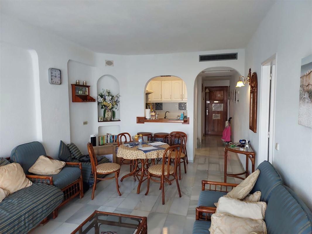 Zonnig appartement in Club Atlantis met zeezicht & zwembad