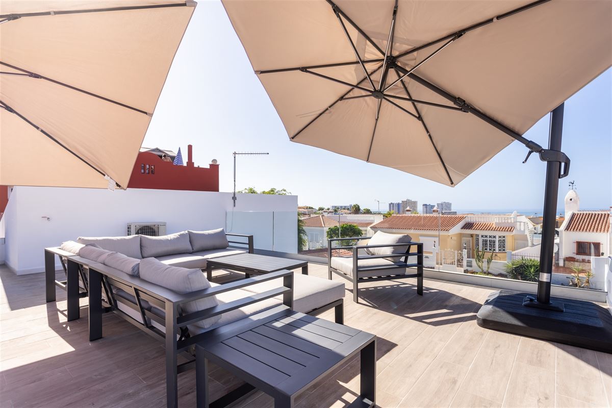 Moderne villa met zwembad in Callao Salvaje