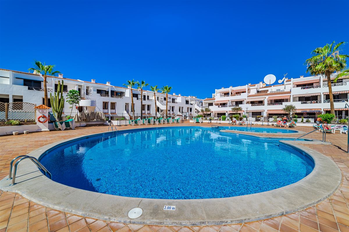 Zonnig 1-slaapkamerappartement vlak bij zee in Los Cristiano