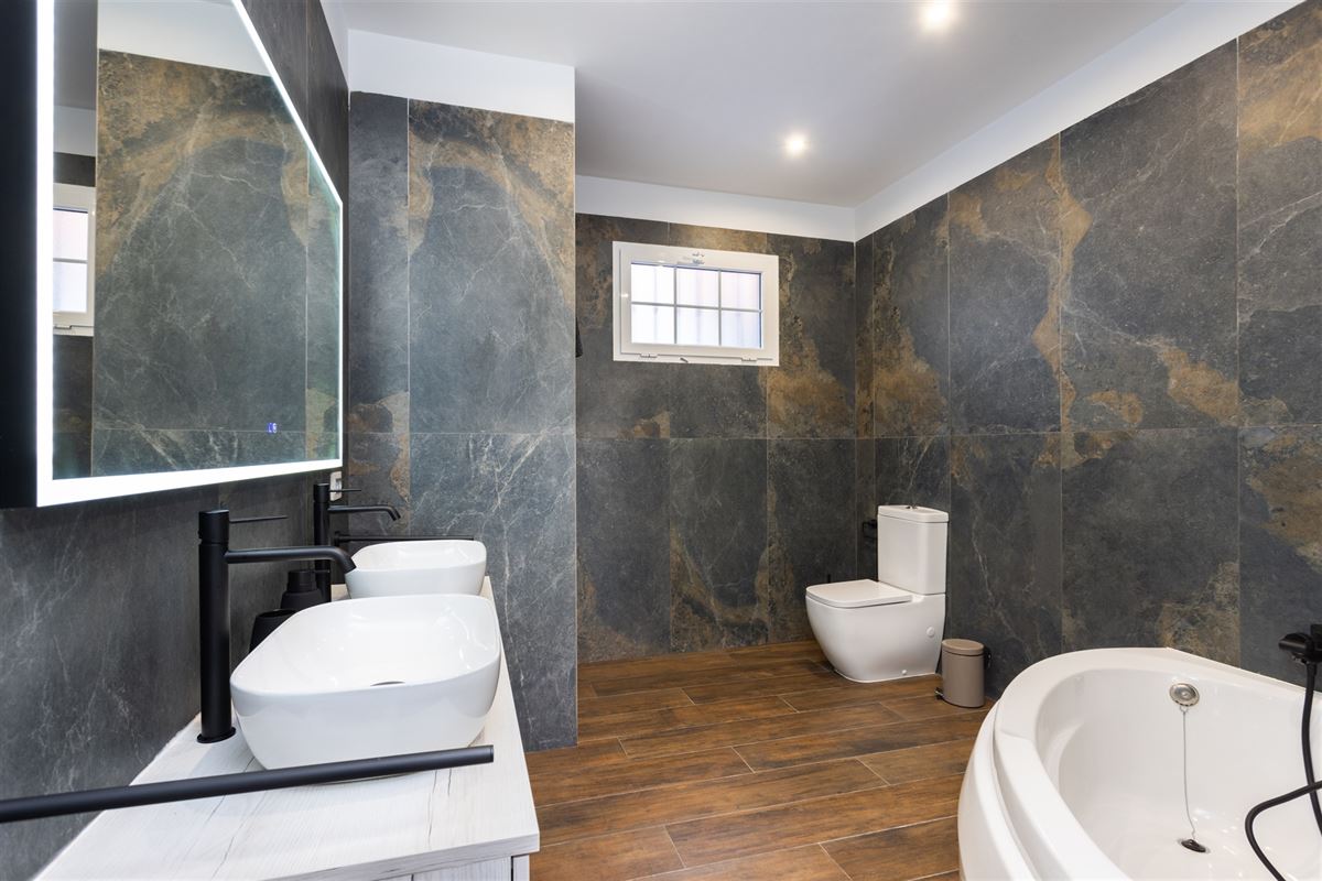 Moderne villa met zwembad in Callao Salvaje