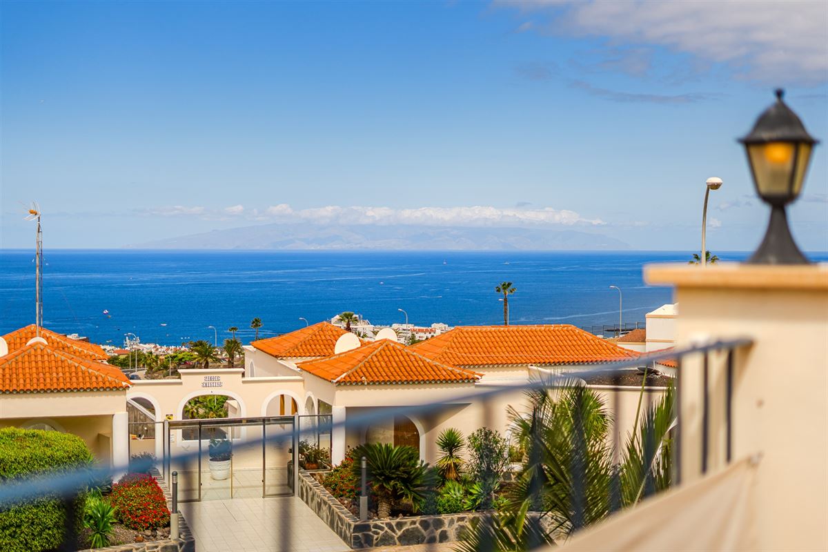 Luxueus 3‑slaapkamer penthouse met panoramisch zeezicht