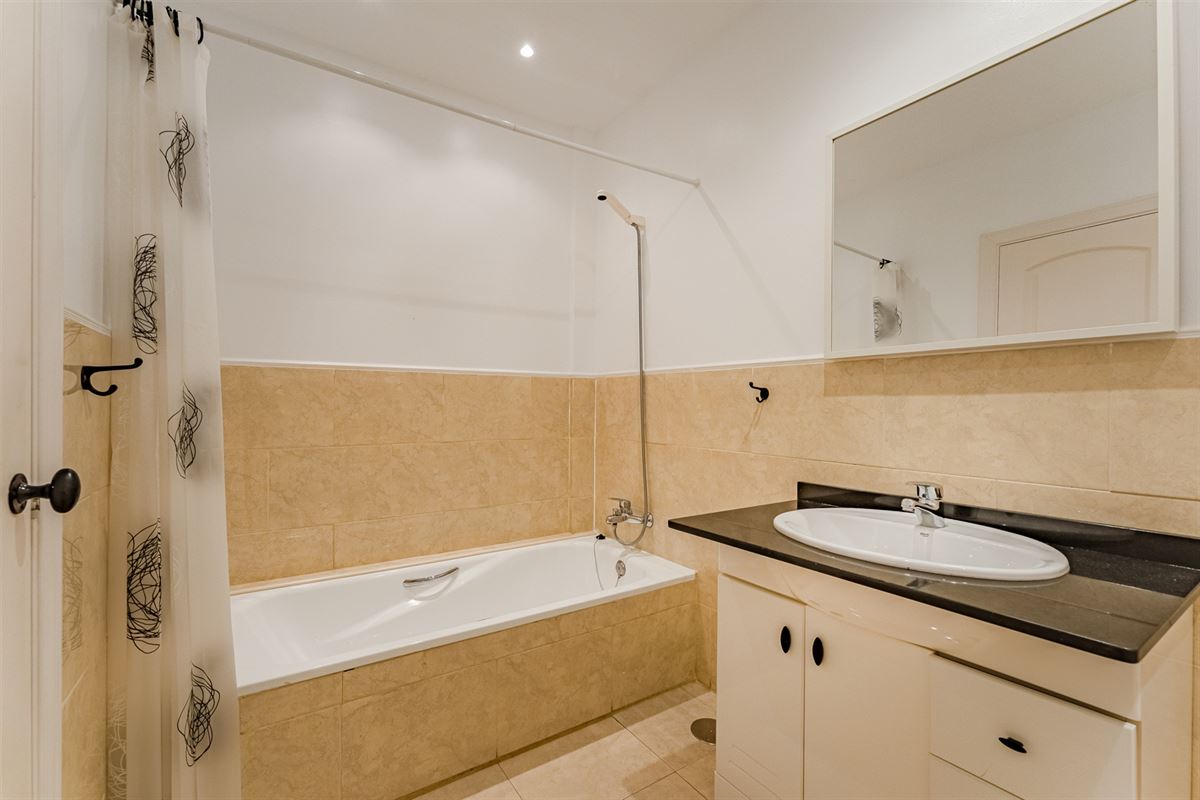 Luxueus 3‑slaapkamer penthouse met panoramisch zeezicht