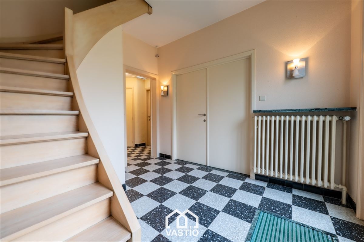 Uniek pand met praktijk en duplexappartement in Gent