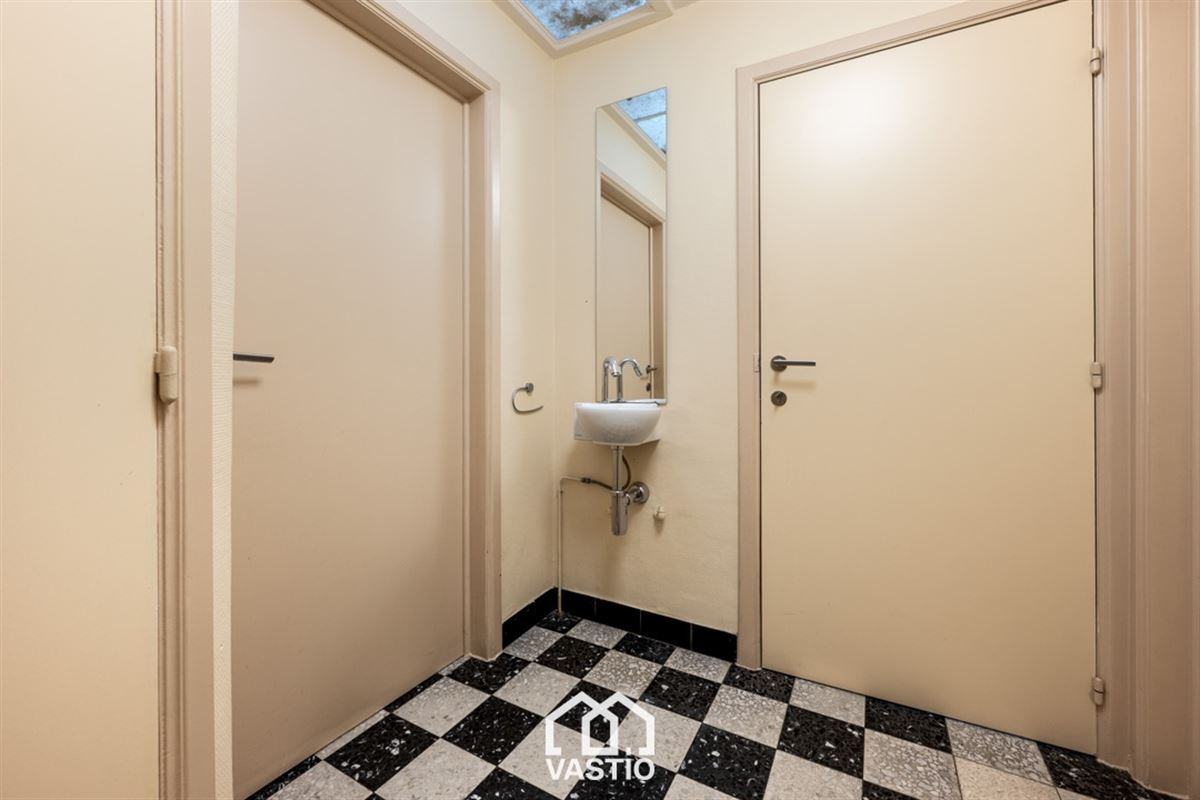 Uniek pand met praktijk en duplexappartement in Gent