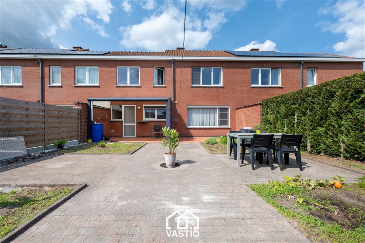 Woning met tuin en 4 slpks nabij AZ Alma