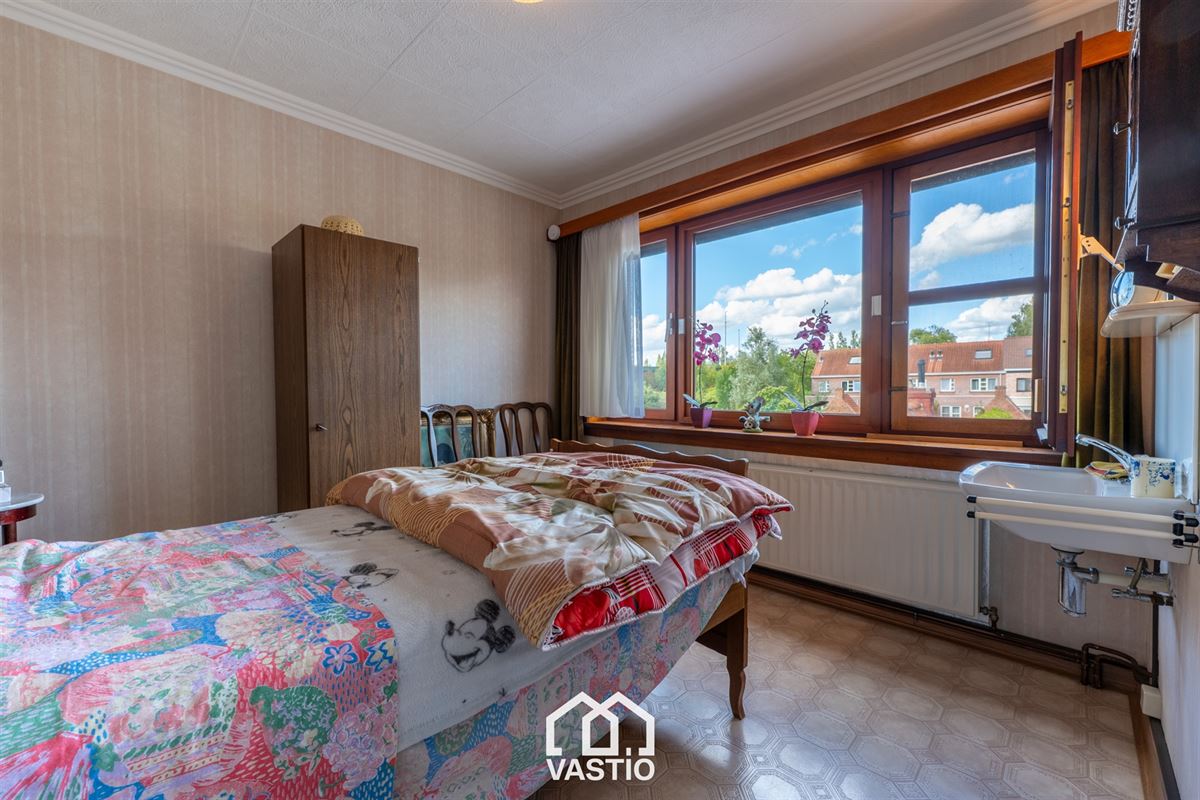 Goed onderhouden halfopen woning nabij Gentbrugse Meersen