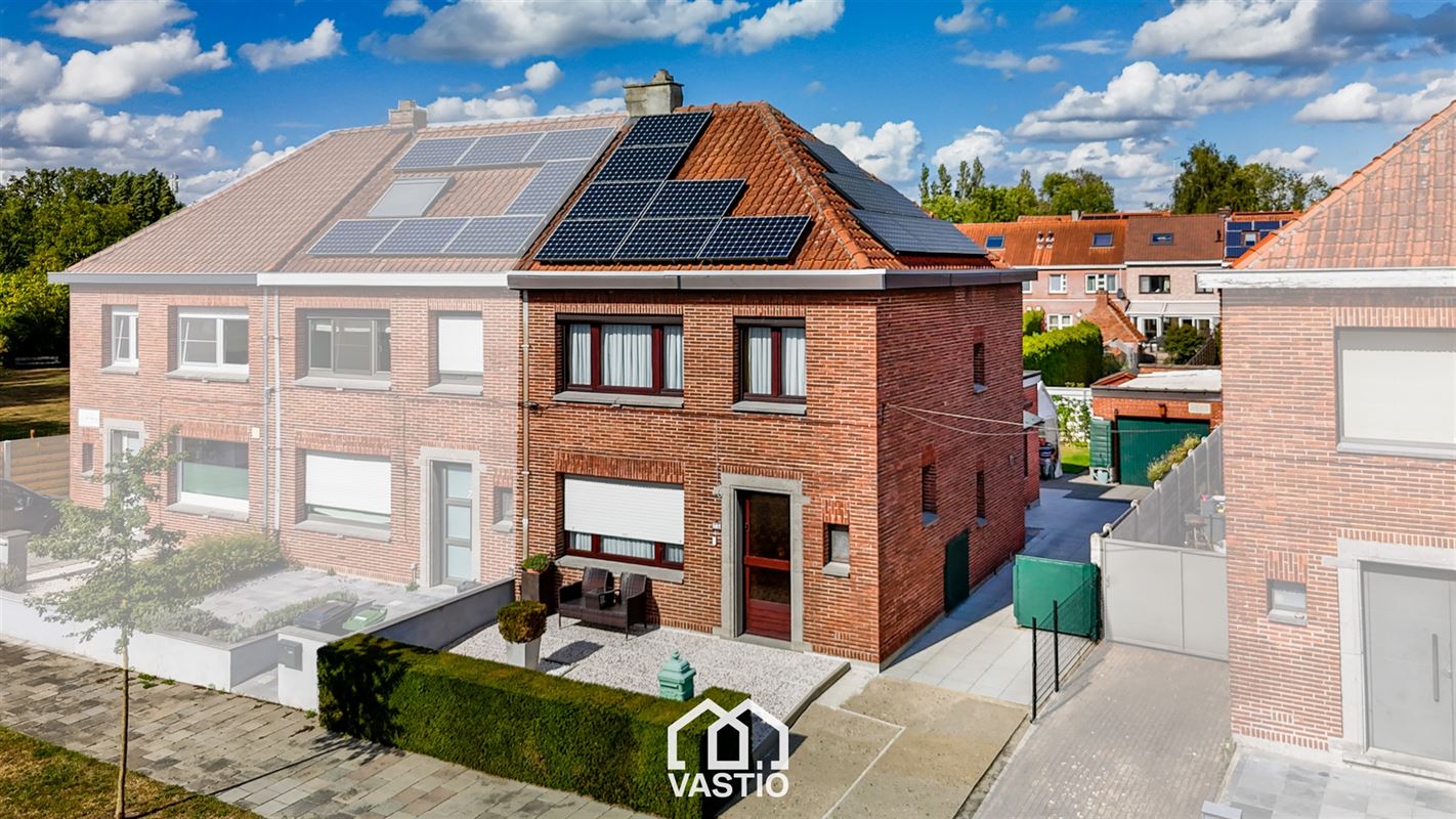 Goed onderhouden halfopen woning nabij Gentbrugse Meersen