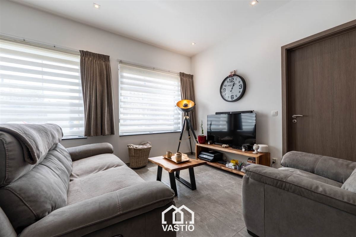 Gelijkvloers appartement met groot terras
