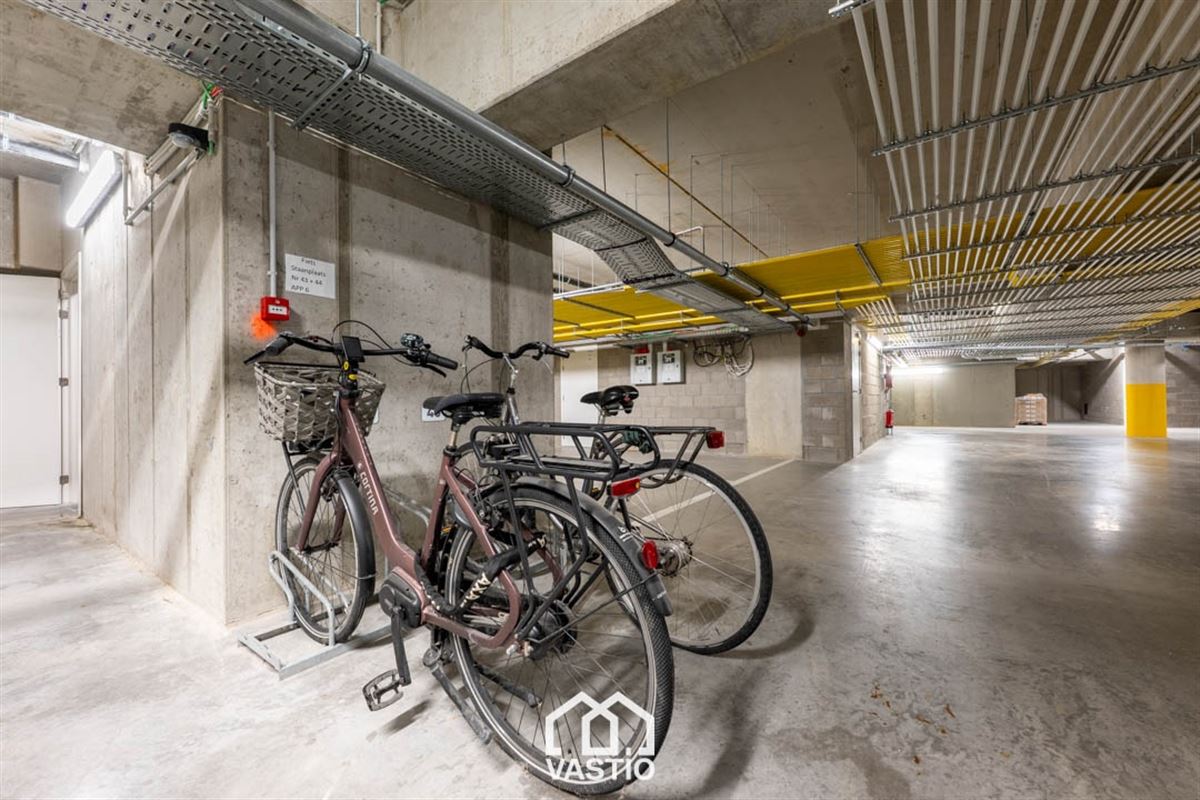Gelijkvloers appartement met groot terras
