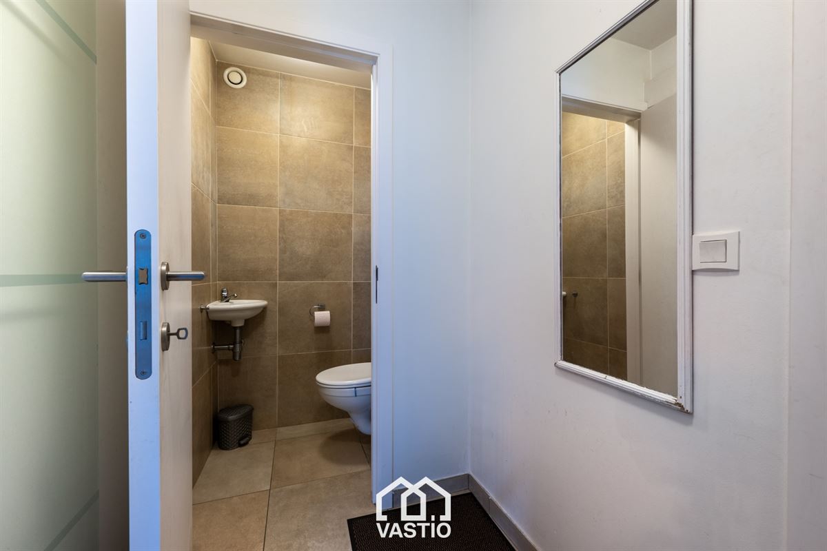 Instapklaar appartement met 2 terrassen en garage