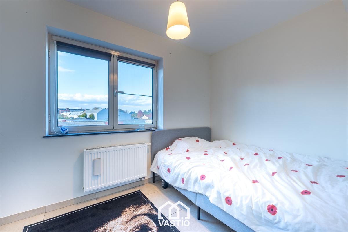 Instapklaar appartement met 2 terrassen en garage