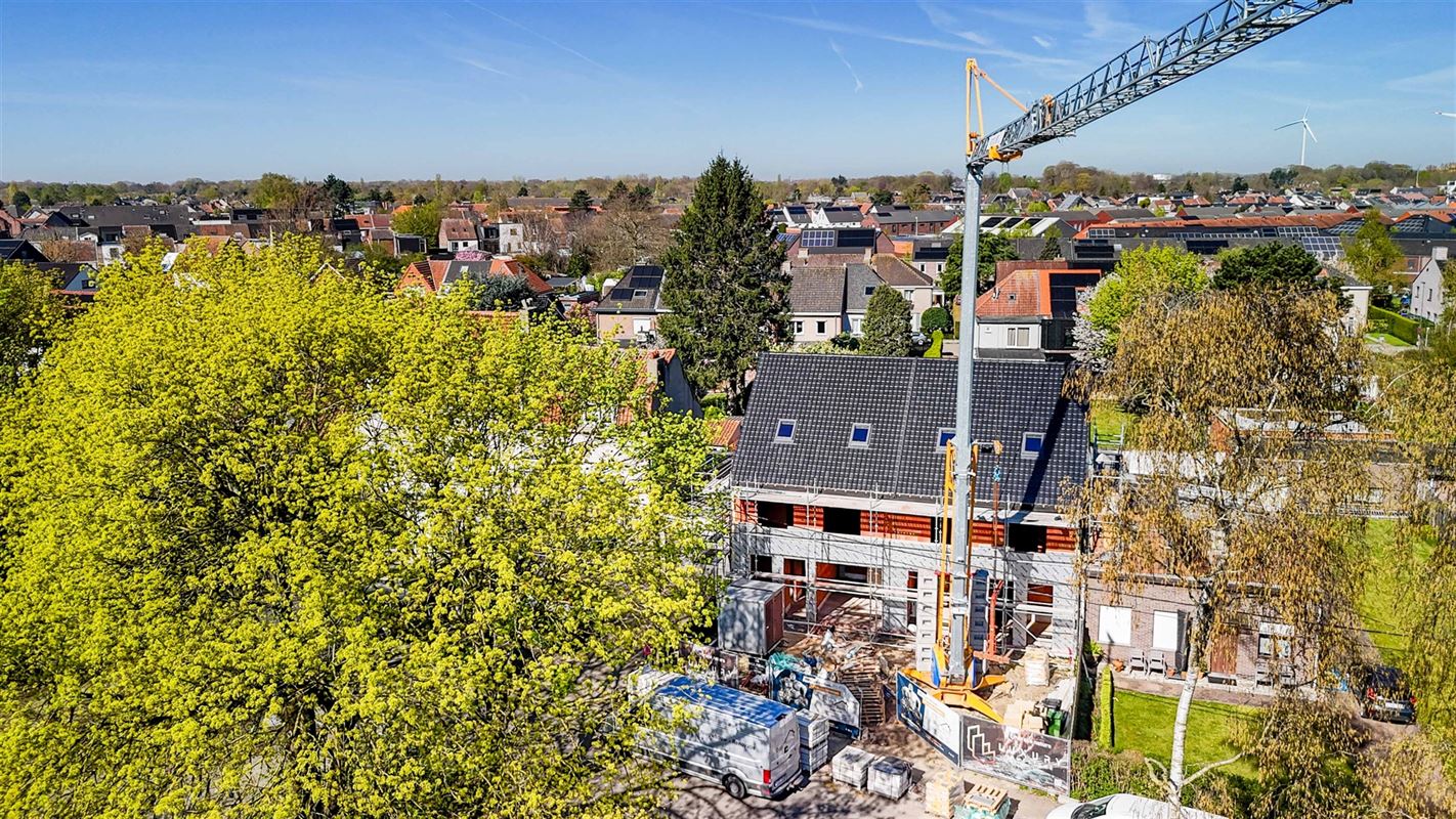 Ruime nieuwbouwwoning met 6 slaapkamers, garage en tuin