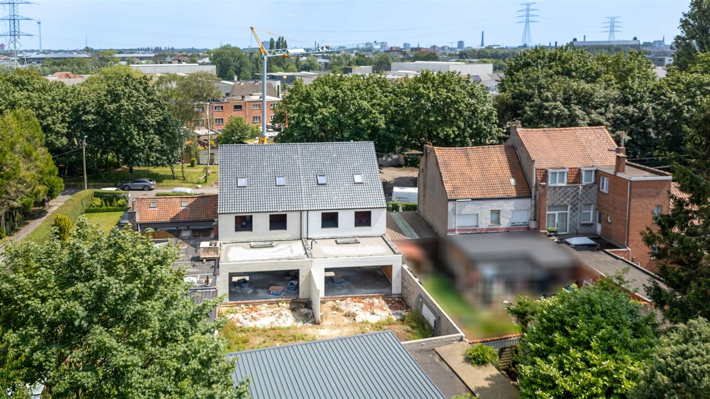 Ruime nieuwbouwwoning met 6 slaapkamers, garage en tuin