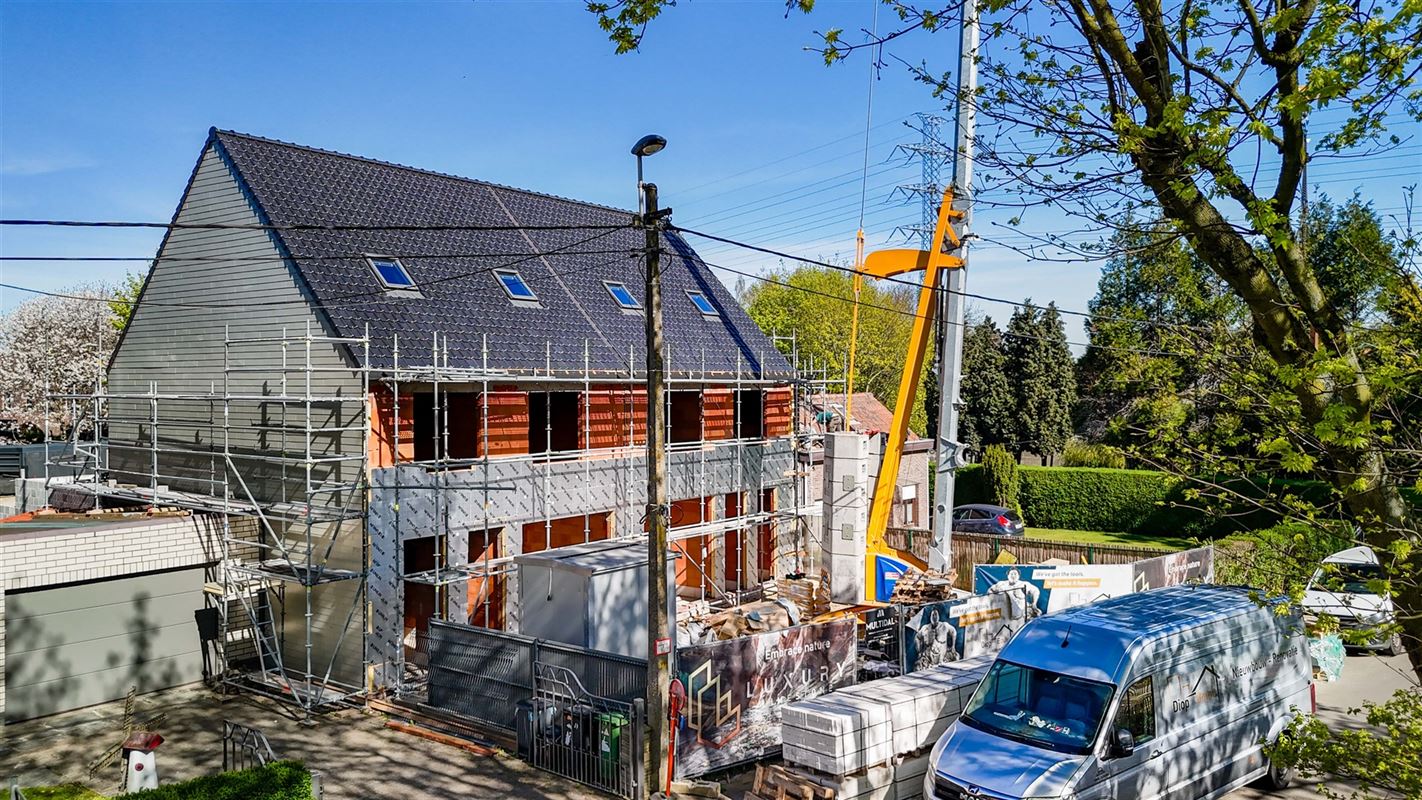 Ruime nieuwbouwwoning met 6 slaapkamers, garage en tuin