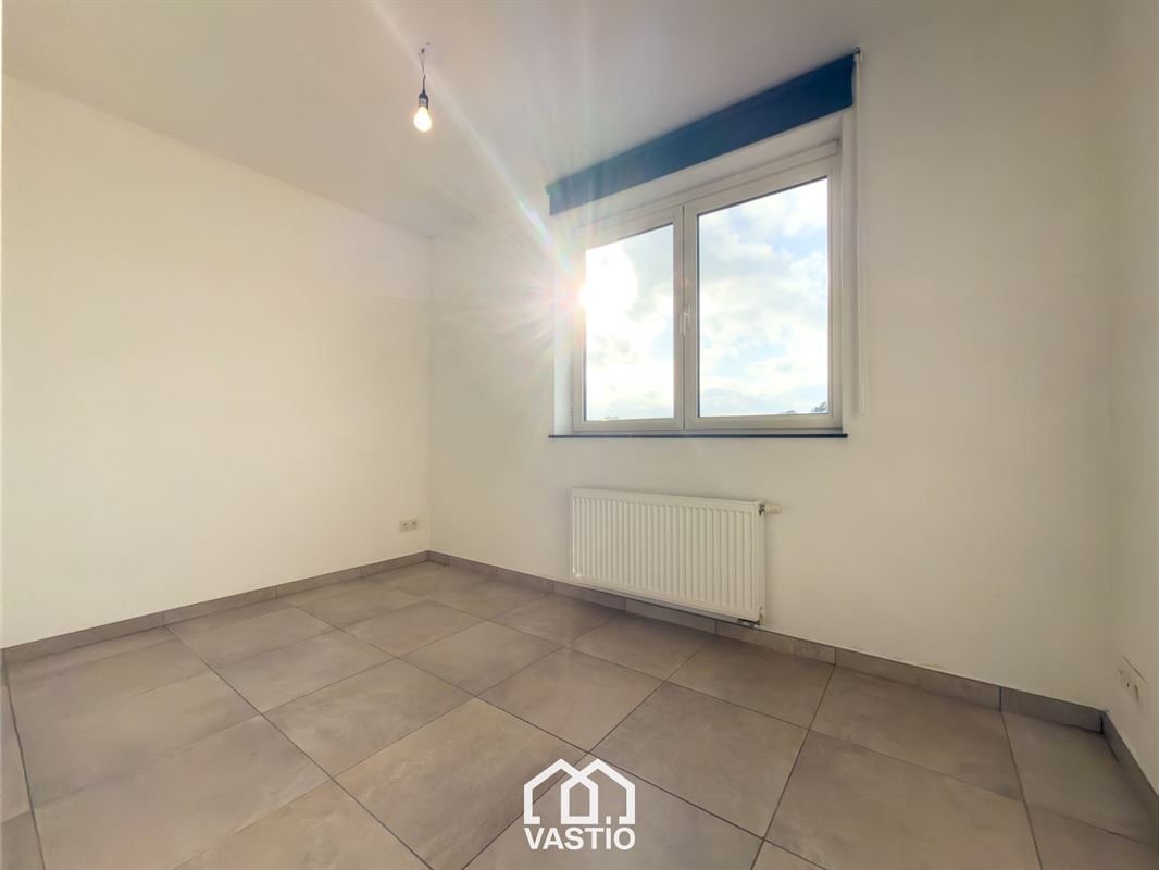 Penthouse met terras en garage in hartje Eeklo