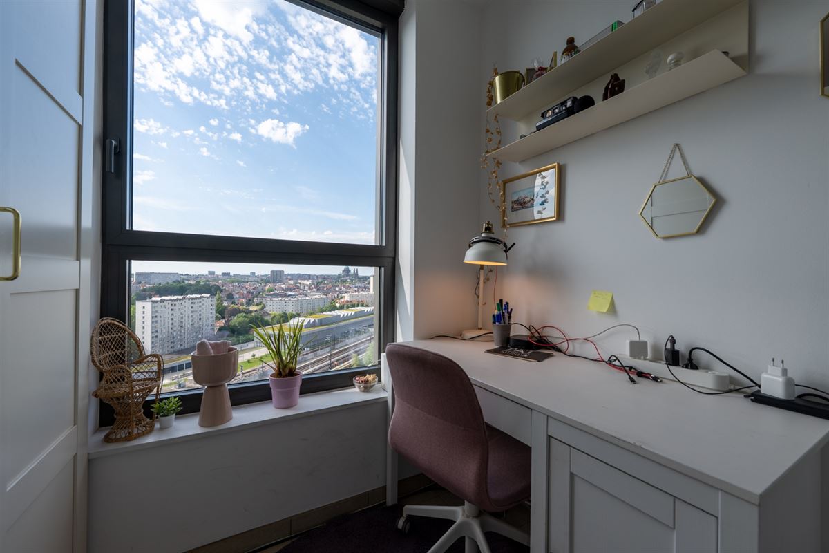 Gemeubeld appartement met panoramisch zicht op Brussel