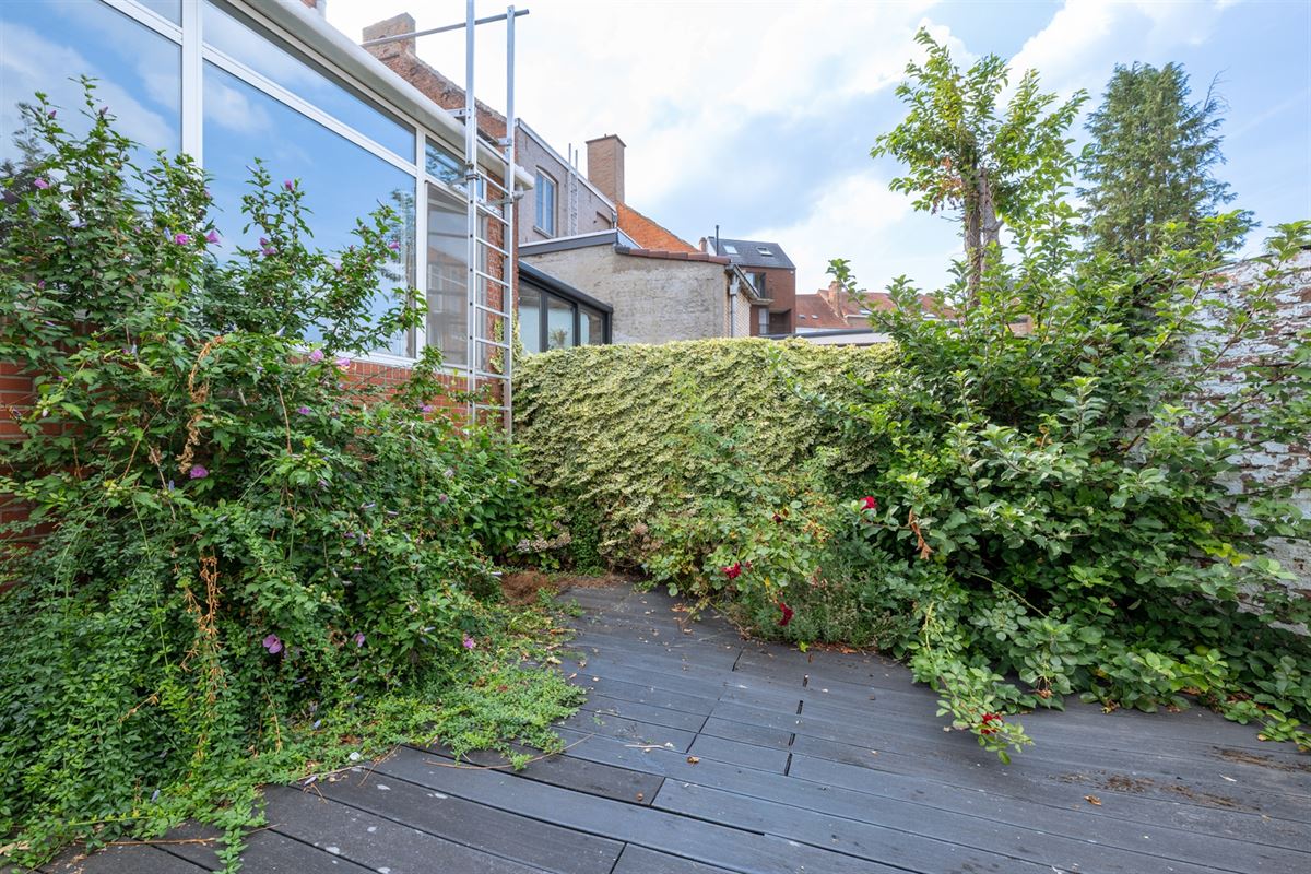 Appartement met 1 slaapkamer en terras