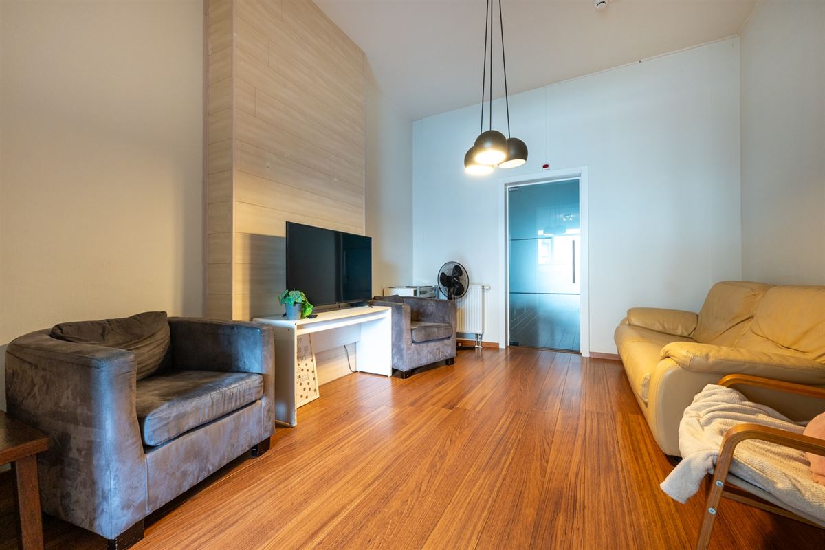 Appartement met 1 slaapkamer en terras