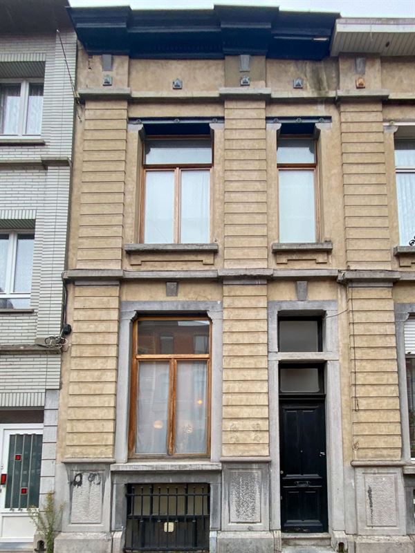 Gerenoveerde woning, 3 slaapkamers - Anderlecht