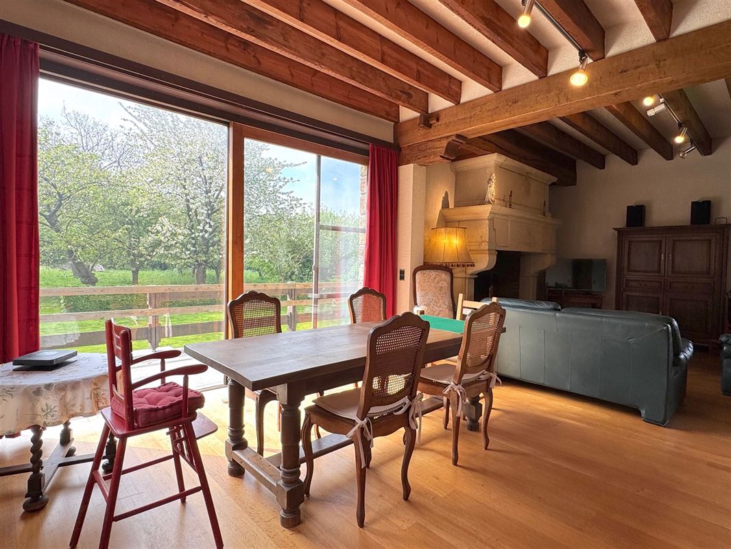 MAISON DE CARACTERE DANS UN ENVIRONNEMENT PAISIBLE!