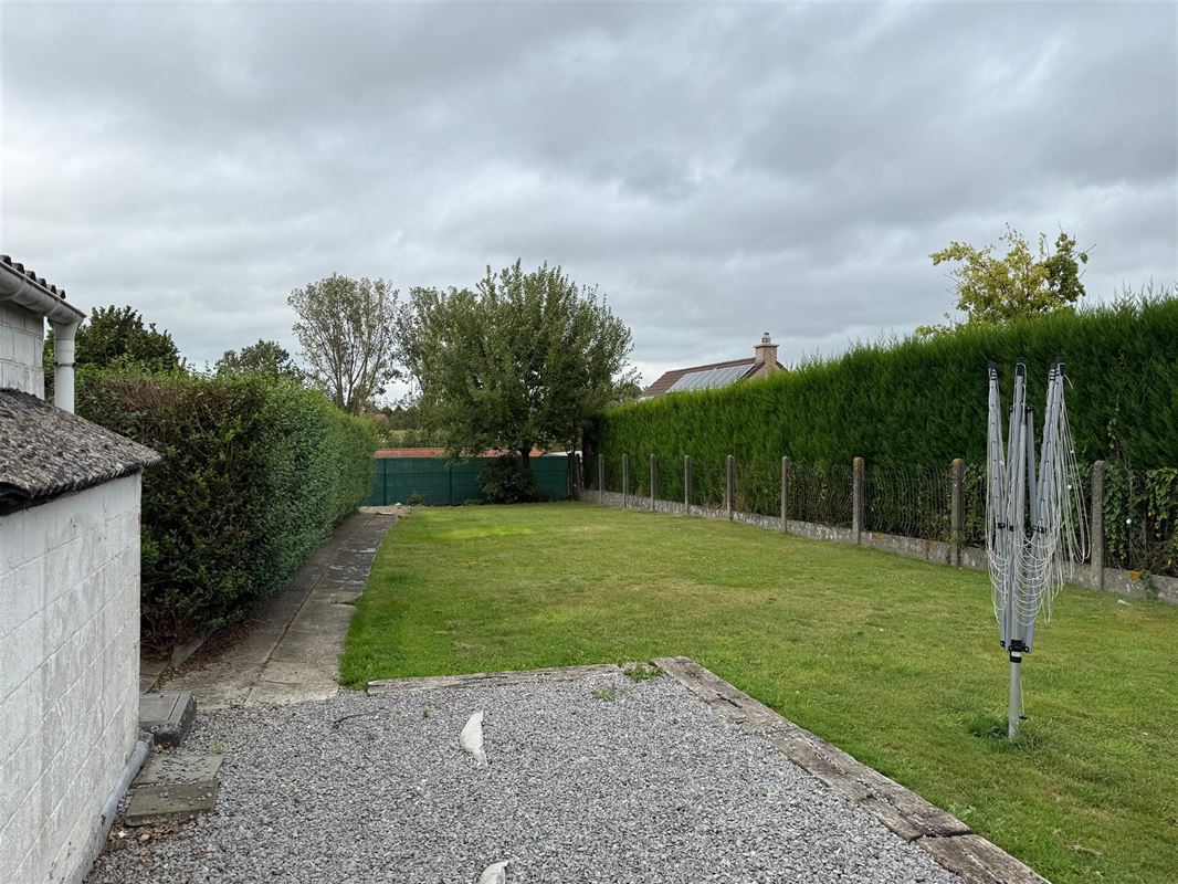 CHARMANTE WONING MET 3 SLAAPKAMERS, TUIN EN GARAGE!