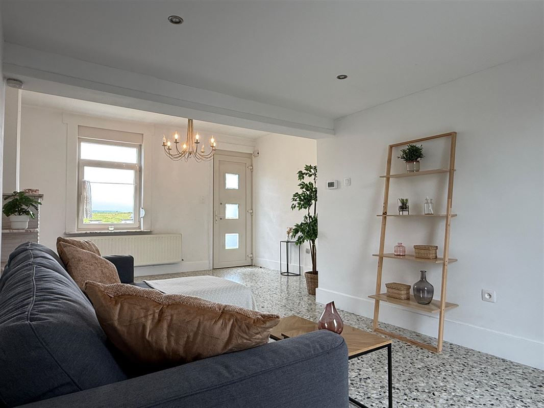 CHARMANTE WONING MET 3 SLAAPKAMERS, TUIN EN GARAGE!