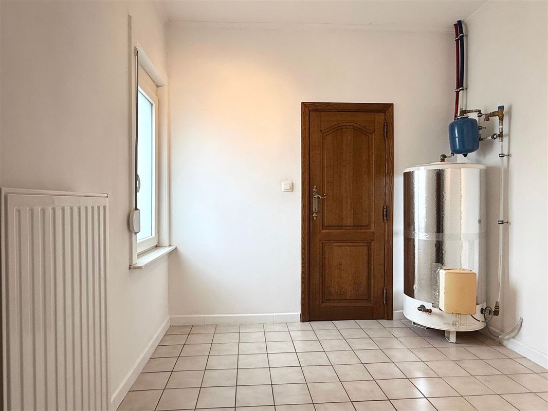 CHARMANTE WONING MET 3 SLAAPKAMERS, TUIN EN GARAGE!