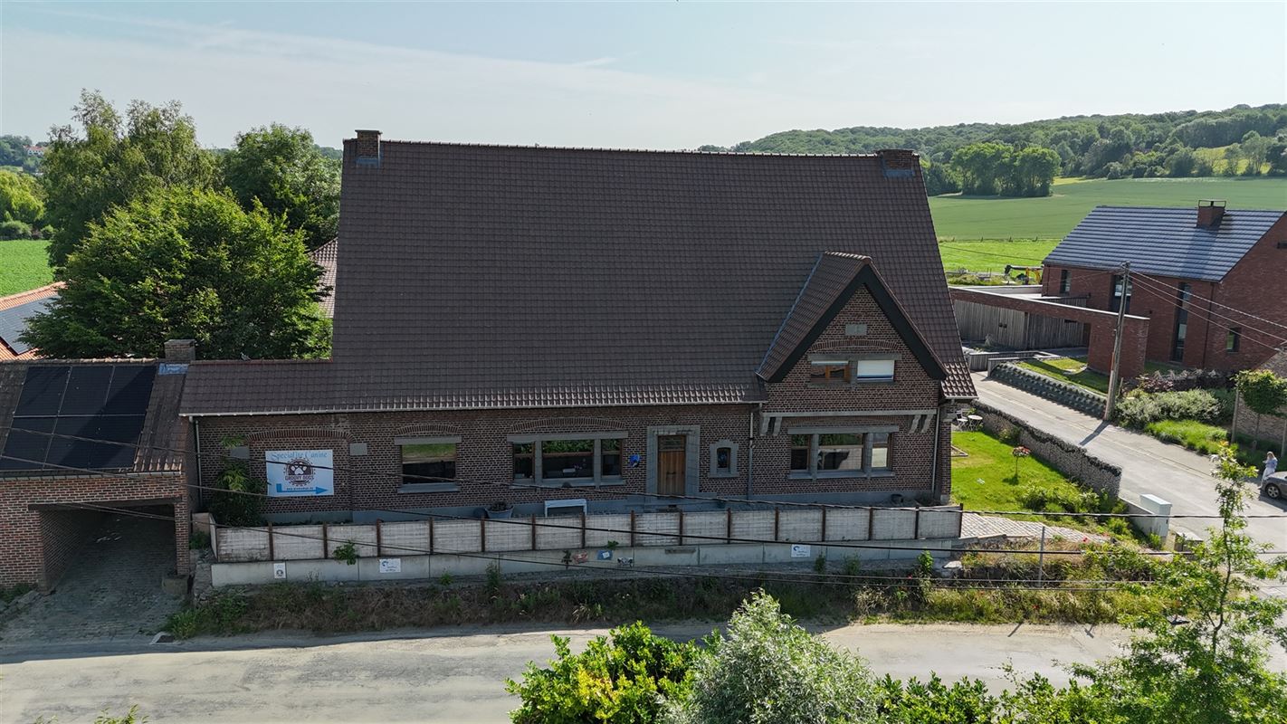 UITZONDERLIJKE HOEVE – 850 m² BEWOONBARE OPPERVLAKTE!