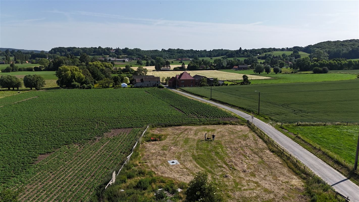PROPRIÉTÉ EXCEPTIONNELLE DE TYPE FERMETTE – 850 m² HABITABLE