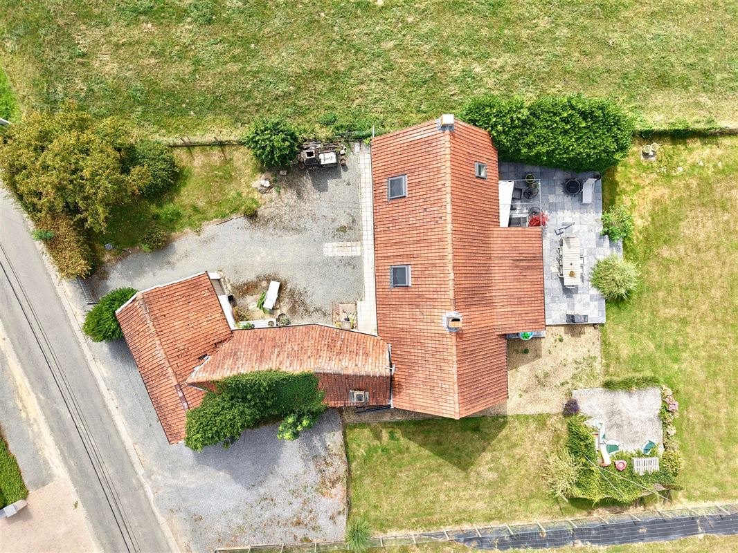 FERMETTE MET PRACHTIGE TUIN EN UITZICHT!